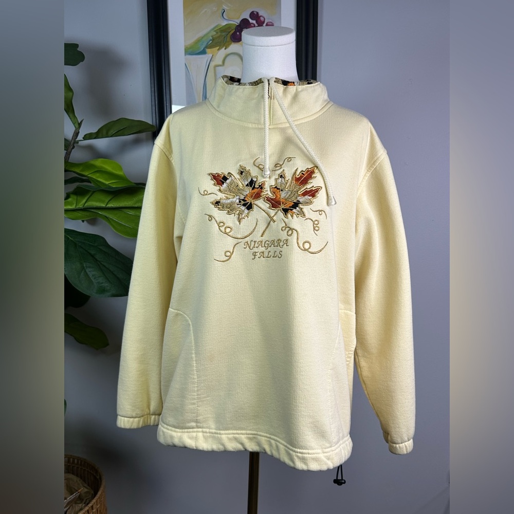 Vtg Cityscape Maple Leaf Niagara Falls Canada Sweater Size L Zip Drawstring